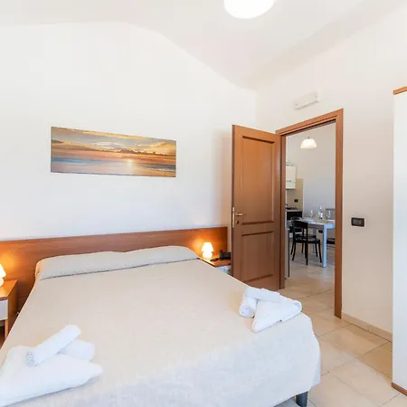 Apartamento Le Fontane 3 People Premium